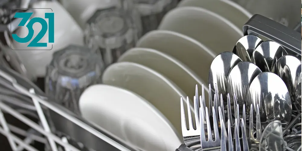 🌿 نکات طلایی برای حفظ درخشش ظروف چینی و آرکوپال