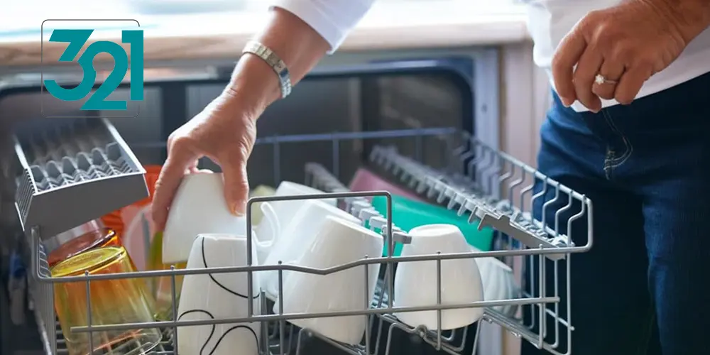 🧩 چطور بفهمیم کدوم ظرف رو می‌تونیم با خیال راحت تو ماشین ظرف‌شویی بذاریم؟